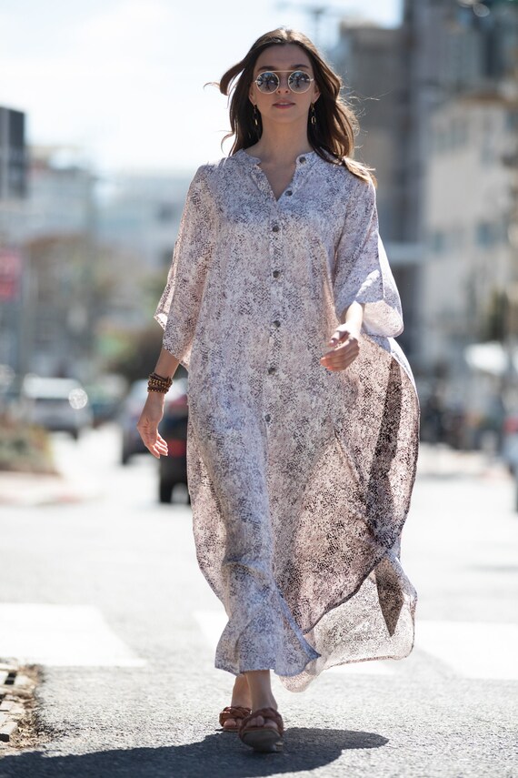 Off-white Snakeskin Oversize Modern 