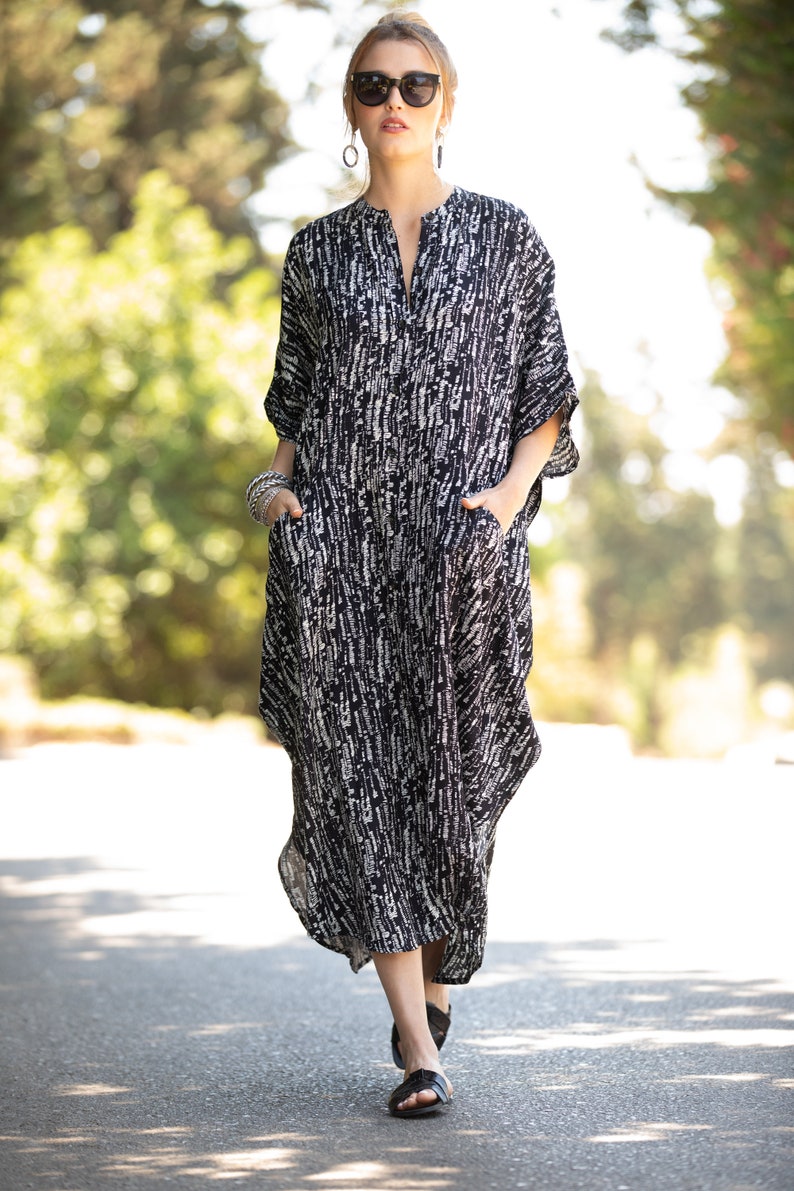 Black & White Oversized Caftan Dress With Pockets Streetwear Etsy