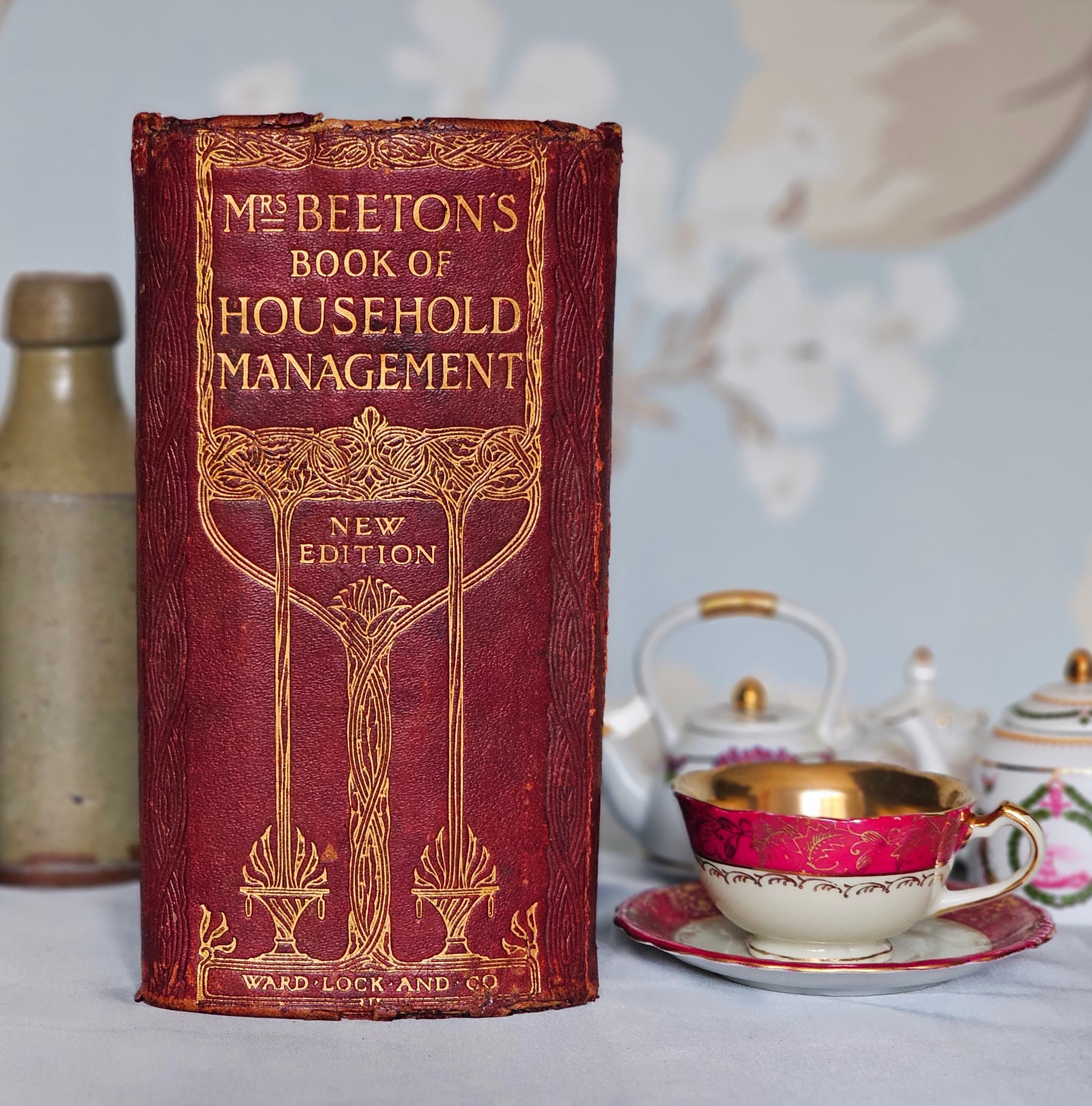 1913 the Book of Household Management by Mrs Isabella Beeton