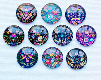 FOLK ART MAGNET Set of Ten 1"/25mm Round Glass Dome Birthday Mom Grandma Nana Aunt Sister Daughter Friend Relative Thanks Hang the Artwork!