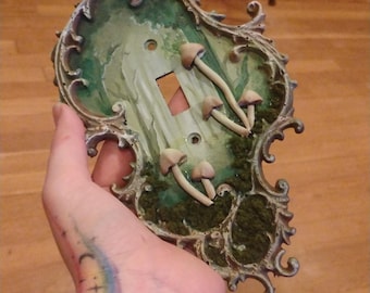Mushroom outlet covers