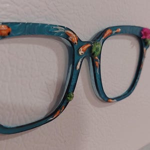 Koi Sunglasses - Etsy display picture 3