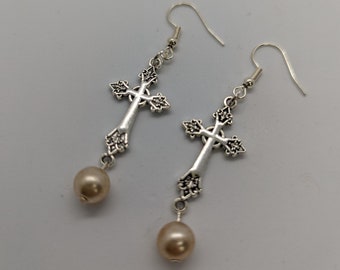 Cross Earrings, Coquette Earrings, Dainty Jewelry, Dainty Earrings, Princess Jewelry, Princesscore, Princess Earrings, Religious Earrings