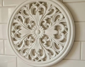 Lavender Victorian Vent Cover 7.5x7.5 inch | Decorative Plaster Air Vent | Handmade UK
