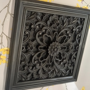 10"x10" victorian  air vent cover ......open/closed..... (spring DESIGN