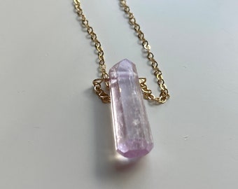 Kunzite Pendant, Raw Stone Necklace, Crystal Necklace, Kunzite Crystal, Necklaces For Women, Gift For Women