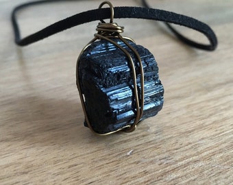 Black Tourmaline Necklace - Raw Black Tourmaline Necklace - Protection Necklace - Raw Stone Necklace - Gift For Men, Necklaces for Men