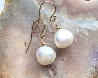 Pearl Earrings, Pearl Drop Earrings,Dainty  Pearl Earrings Dangle, Earrings For Women, Gift For Her, Gift For Women