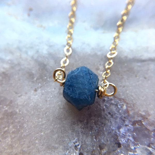 Super Tiny Raw Sapphire Necklace - Raw Stone Necklace - Sapphire Jewelry - September Birthstone Necklace - Raw Crystal Necklace