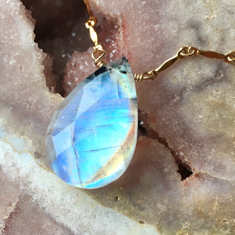 Crystal Necklace Moonstone Jewelry Large Moonstone Pendant Necklace on Sterling Silver Gift For Women June Birthstone