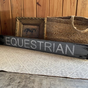 Enseigne équestre, décoration équestre, bois de grange, enseigne de cheval, décoration de cheval, enseigne rustique, équine, fait main, 34 "x 4" READY 2 SHIP