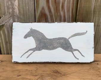 Horse decor - horse wall art - vintage horse - hand-painted distressed on reclaimed barn wood 11" x 5.5" READY 2 SHIP