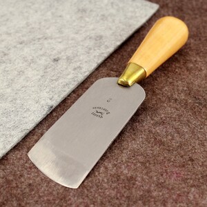 Oblique Skiving / Paring Knife by Vergez Blanchard / Leather Cutting Tool / Edge Skiving Tool / Skiving Knife / Leather Paring Knife image 5
