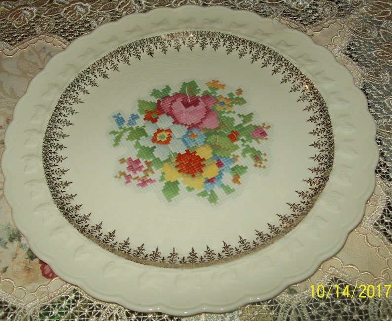 Taylor Smith /& Taylor Dinner Plates Rare Gold Filigree Cross Stitch Floral Center Discontinued Pattern Earthenware Flowers Vintage 1940s