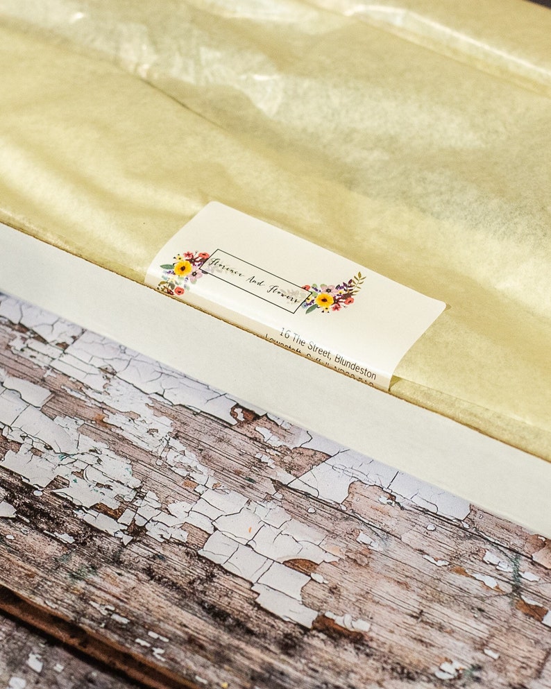 Dried Letterbox Flowers in pink. A selection of loose dried Etsy