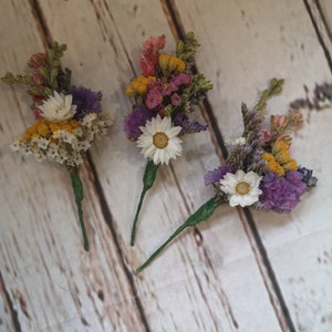 Dried Flower Hair Wires made in any colour. Floral Wedding Hair Piece, Bride, Bridesmaid, Flowergirl, Flower pins