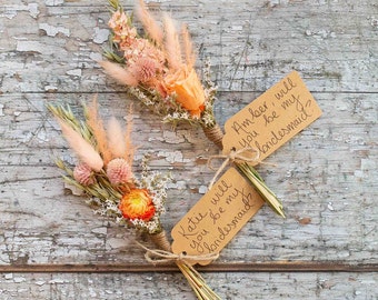 Personalised Will You Be My Bridesmaid Dried Flower Posy. Peach Blush Dried Flower Bridesmaid Proposal. Pretty Bridesmaid Proposal Gift. #G