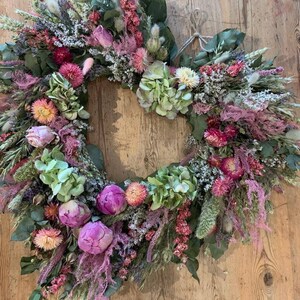 Natural Heart Wreath made from dried & preserved flowers. Can be sent as a funeral tribute or used as decoration or gift. Valentines image 2