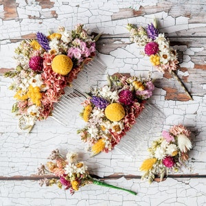 Dried Flower Wedding Hair Accessories.  A Range of Styles Made With Dried Flowers. Range of Clips, Grips, Combs and Wires to choose from.