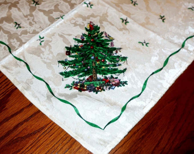 SPODE CHRISTMAS TREE Napkins Large 18in Classic Elegant Tree Pattern