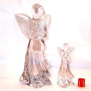 2 figuras de ángel de cristal, par Enesco, juego de cristal transparente de 7 y 4 pulgadas, niña rezando, decoración navideña vintage, regalo para coleccionistas y amantes de la religión.