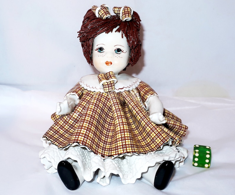 spaghetti hair doll