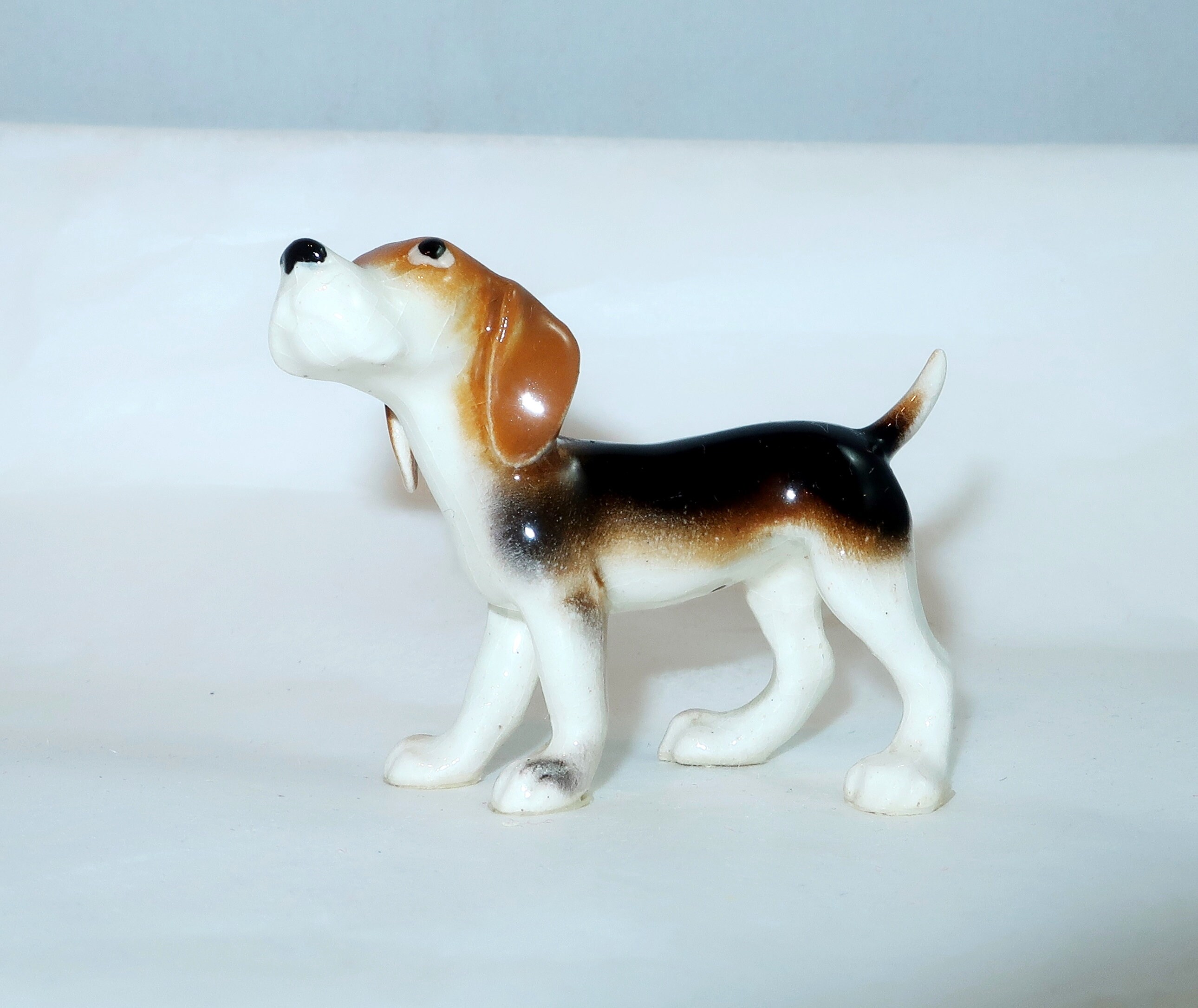 HR EARLY BEAGLE Puppy Dog Miniature Ceramic Figurine Hagen | Etsy