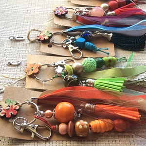 Ribbons and Beads Key Chain/ Handbag / Backpack / School /Travel Bag/Junk Journal Key Ring/Bag Tag