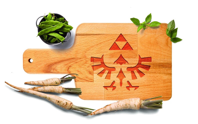 The Legend of Zelda Triforce Emblem Cheese Sushi Cutting image 1