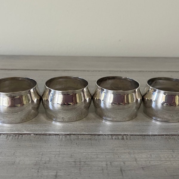 Vintage Napkin Rings Set of 4 Silver Tone Napkin Rings Mid Century Decor Silver Napkin Rings Table Decor Dining Decor Vintage Silver