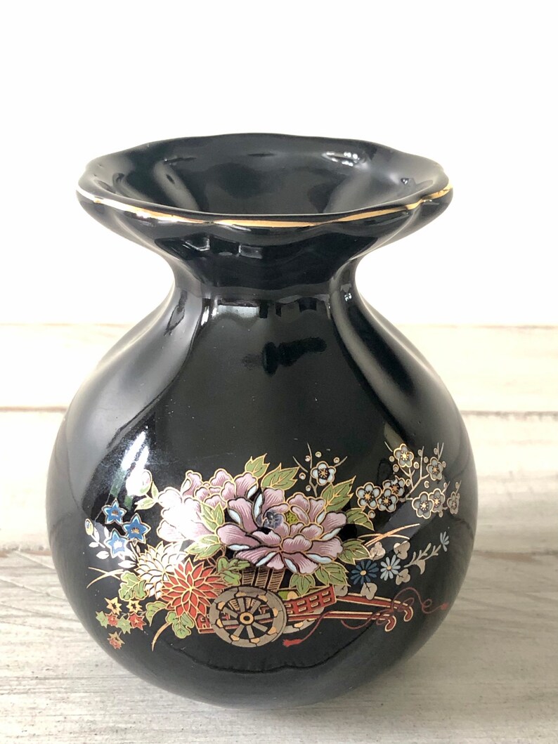 Vintage Japanese Vase Black Vase With Flowers and Wheelbarrow Etsy
