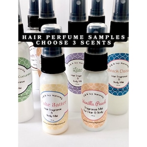 Könnte beinhalten: Eine Sammlung von durchsichtigen Kunststoff-Sprühflaschen mit Haarparfümproben und schwarzen Sprühköpfen. Jedes Etikett zeigt den Text Fig & Ivy Naturals, Duftnamen wie Cake Batter und Vanilla Peach sowie den Text Hair Fragrance & Body Mist. Das Bild enthält den Text HAIR PERFUME SAMPLES CHOOSE 3 SCENTS.