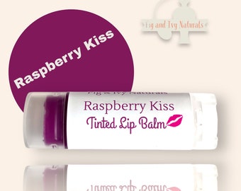 Bálsamo labial con color Raspberry Kiss: tinte labial rosado natural
