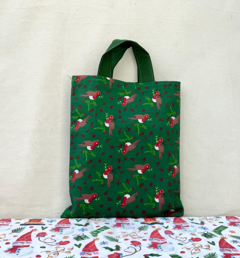 Christmas Fabric Gift Bags Reusable and Eco Friendly Cotton Festive