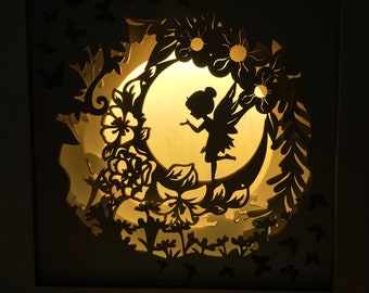 Fairy Wall Light Lamp para guardería de niñas -Baby girl gift - Decoración de hadas - Luz nocturna - Luz led - Lámpara para niños - Luz de caja de sombras - Lámpara de sombra