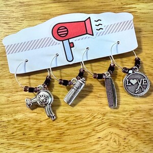 Hair Stylist Wine Charm, Hairdresser Wine Charm, Beautician, Comb, Love Hair Cutting, Hair Dryer, Hair Spray, Beautician Gift