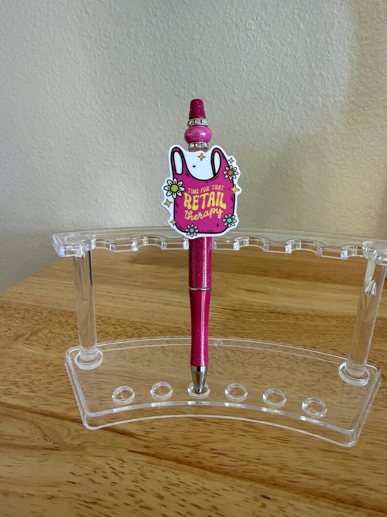 Pink Retail Therapy-pen: luxe balpen met siliconenkralen en acrylversiering afbeelding 1