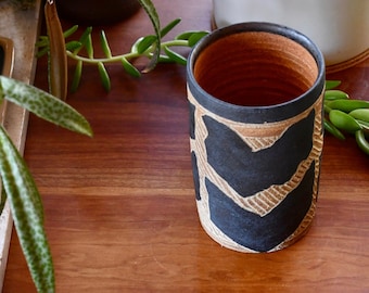 Vintage Ceramic Pottery Abstract Black Arrows, White, Red Clay Vase by D. D. Tinsman, ca. 1988