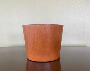 Midcentury Danish Modern Large Servex of Sweden teak Nut Bowl