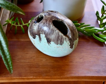 Vintage Handmade Pottery Brown Flower Vase, Mid Century Modern Ceramic Weed Pot,Vintage Ceramic Brown Bud Vase,Handcrafted Signed Studio Art