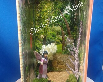 Book Nook Fairy Trail Miniature Scene Bookshelf