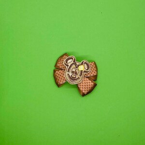 Mini Waffle Inspired Bow