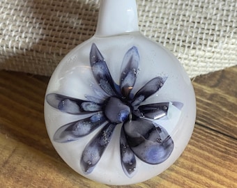 Black and White Glass Spider Pendant