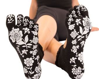 TOETOE - Men, Women Yoga&Pilates Stretchy Soft Cotton Seamless Patterned Anti-Slip Sole Serene Ankle Toe Socks, Hygienic, Breathable