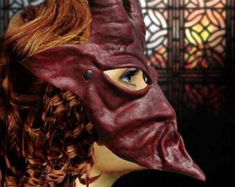 Demon mask red devil leather horn costume cospaly larp renaissance wicca pagan magic burning man