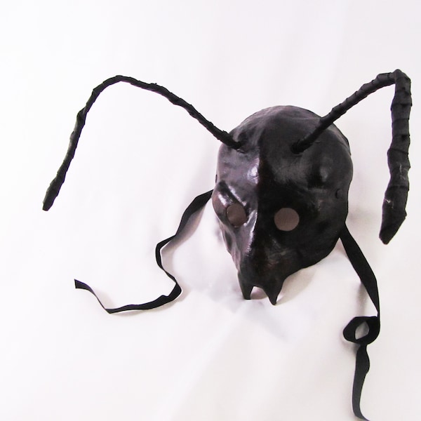 Masque de fourmi costume en cuir noir cosplay GN renaissance wicca païen magique théâtre fantastique totem
