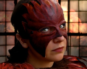 Maschera di fuoco in pelle rossa corna costume cosplay grv teatro wicca pagano magia fiamme fantasy