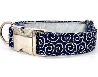 KomachiDog Dog Collar, Karakusa Marine Blue Japanese Wagara Print, Silver Colored Solid Metal Buckle, Handcrafted in Spain, BLUE UZUMAKI
