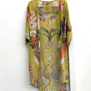 Silk Kimono Jacket in Chatruese yellow 'Enticement' print size L/XL handmade and unique illustrations luxury lounging or evening wear image 5