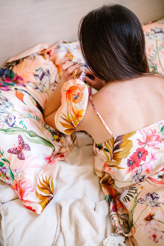 Silken slumber pillow clearance case